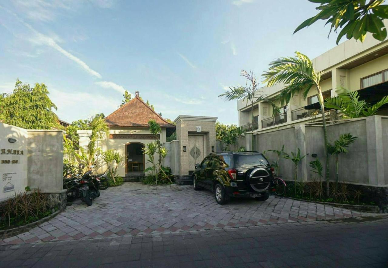 Arnaya Homestay Kuta  Exterior photo